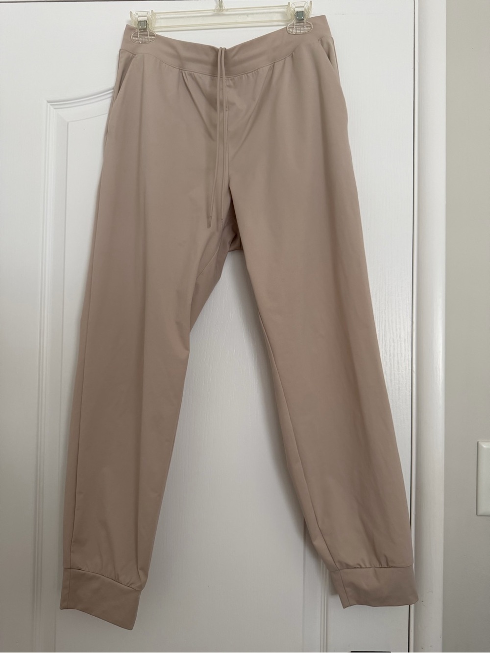 Uniqlo Ultra Stretch Active Jogger Pants from Japan - Beige -Size Large
